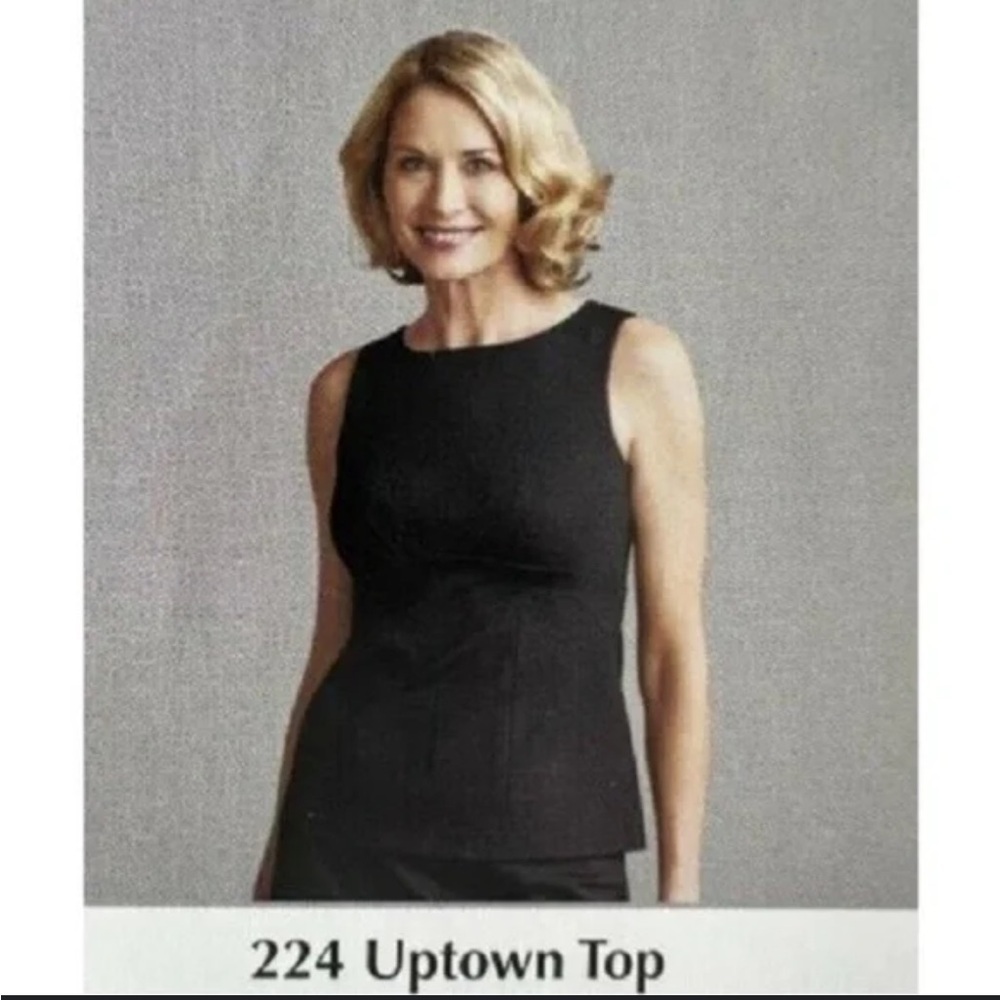 CAbi Black Top Size 10 Uptown Thick Ponte Knit Blouse Flare 224 Sleeveless Tank - Picture 1 of 4